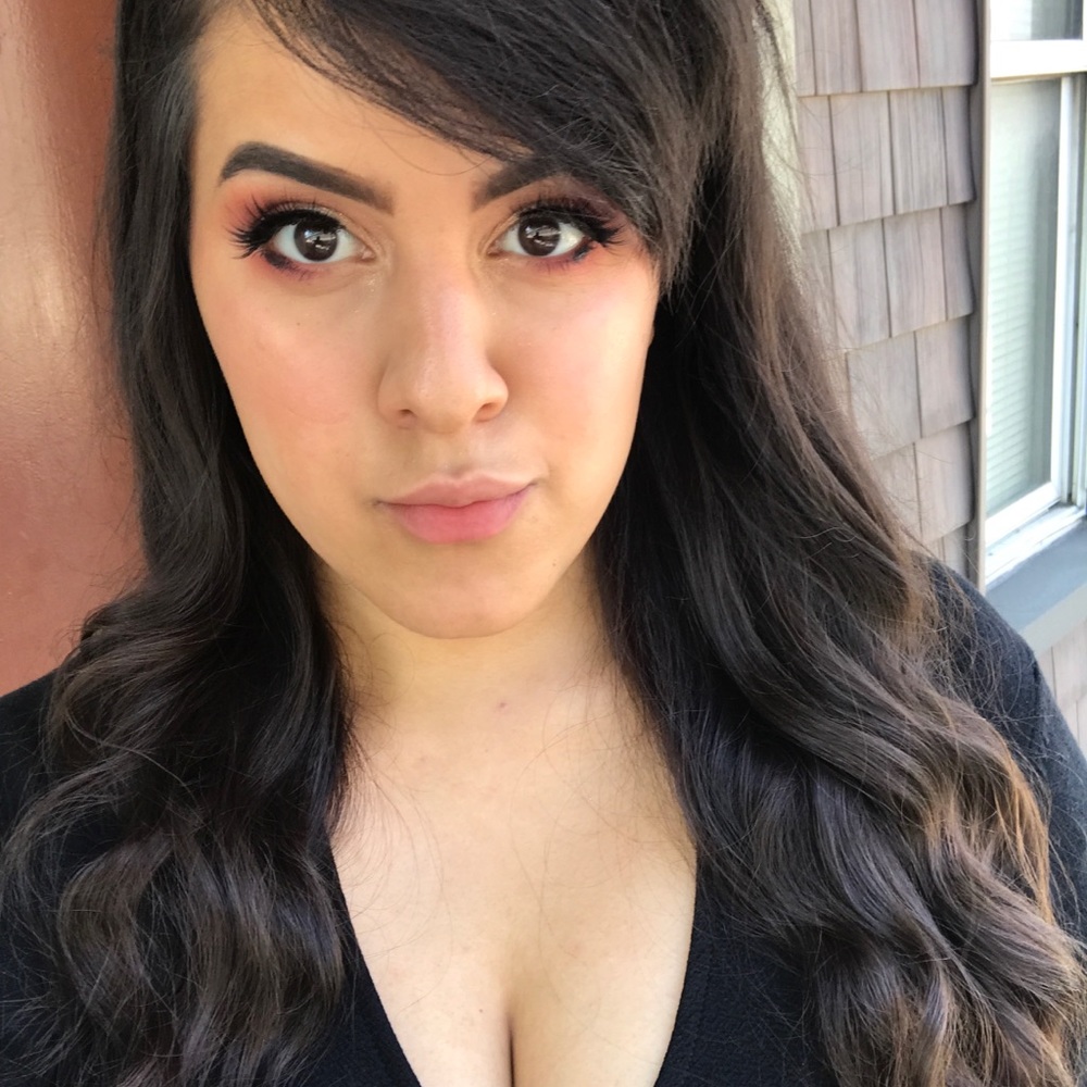 Meet your Posher, Brianna